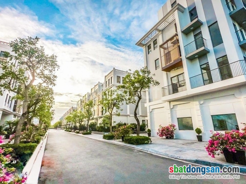 Shophouse The Manor Central Park Nguyễn Xiển, 75m2, 30 tỷ