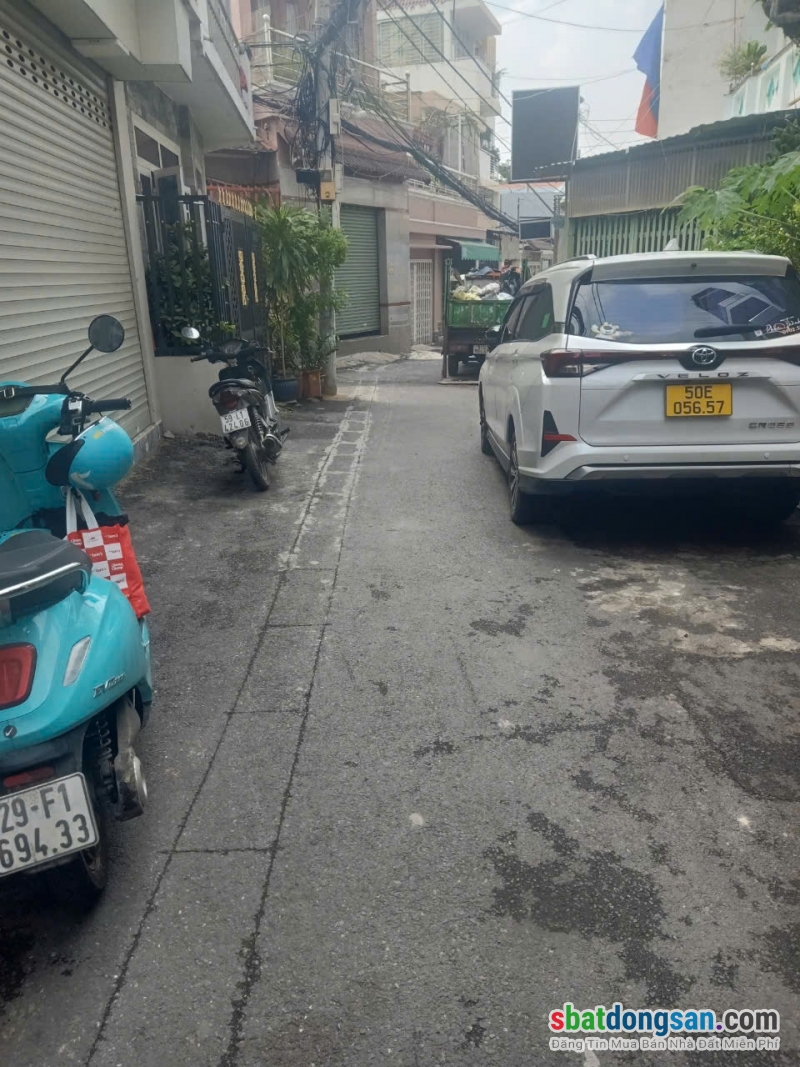 Xe hơi, đường số 12, Linh Chiểu, Thủ Đức, 5 ngủ, gần 80m, 5,9 tỷ, về ở luôn.