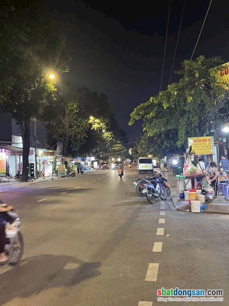 Bán Nhà  Ngô Văn Năm, P Bến Thành, Q1 - DT: 5x10_5 tầng_Hđt 90tr_Gía 25 tỷ còn TL