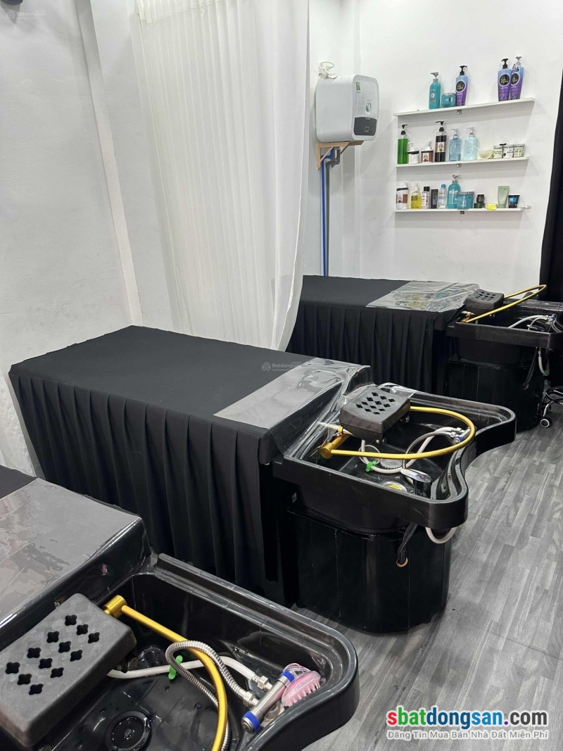 Biệt thự MT Nguyễn Thành Ý - DT: 7,2*16 - hầm, 4 tầng - 43 tỷ TL(Khan hiếm) - 0937303936
